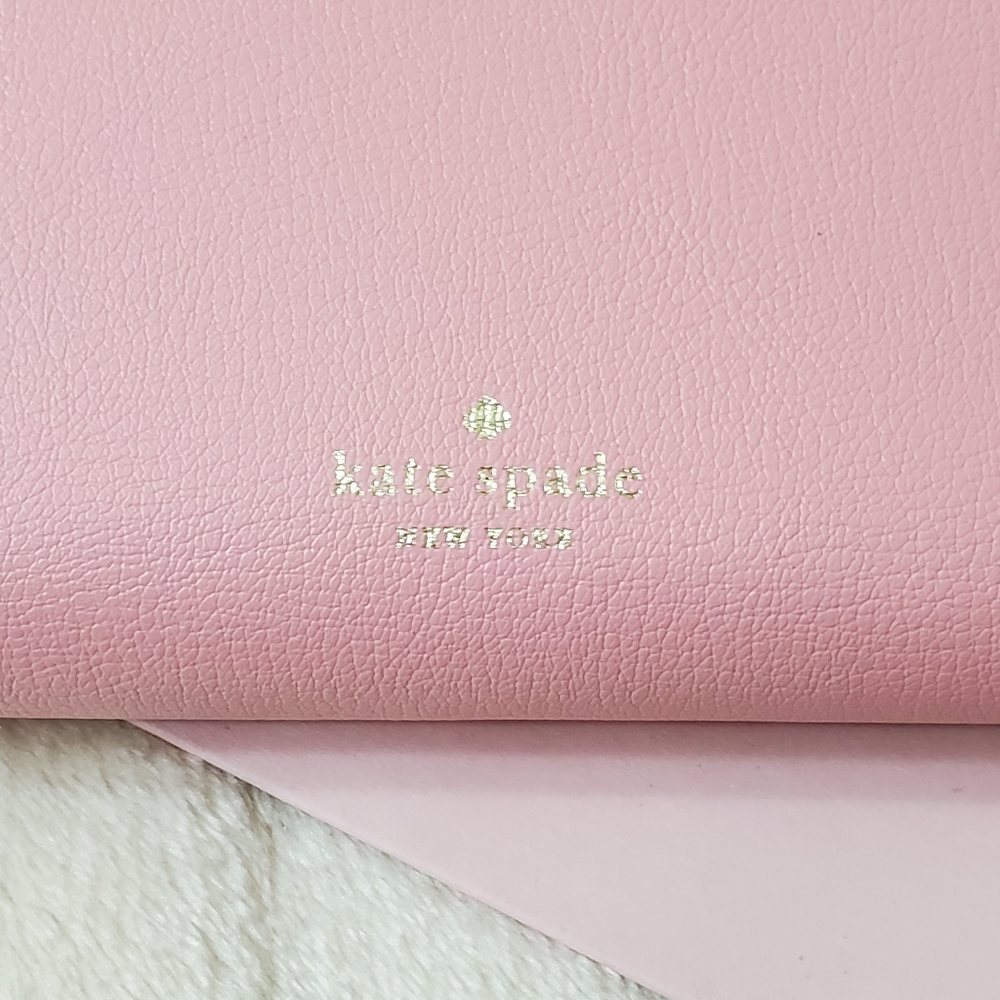 ♠️ Kate Spade Wallet♠️ - Picture 4 of 10